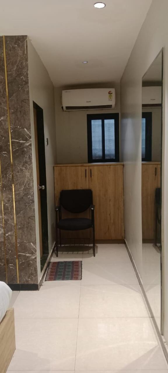 Hotel Sunrise Residency Mumbai Exterior photo