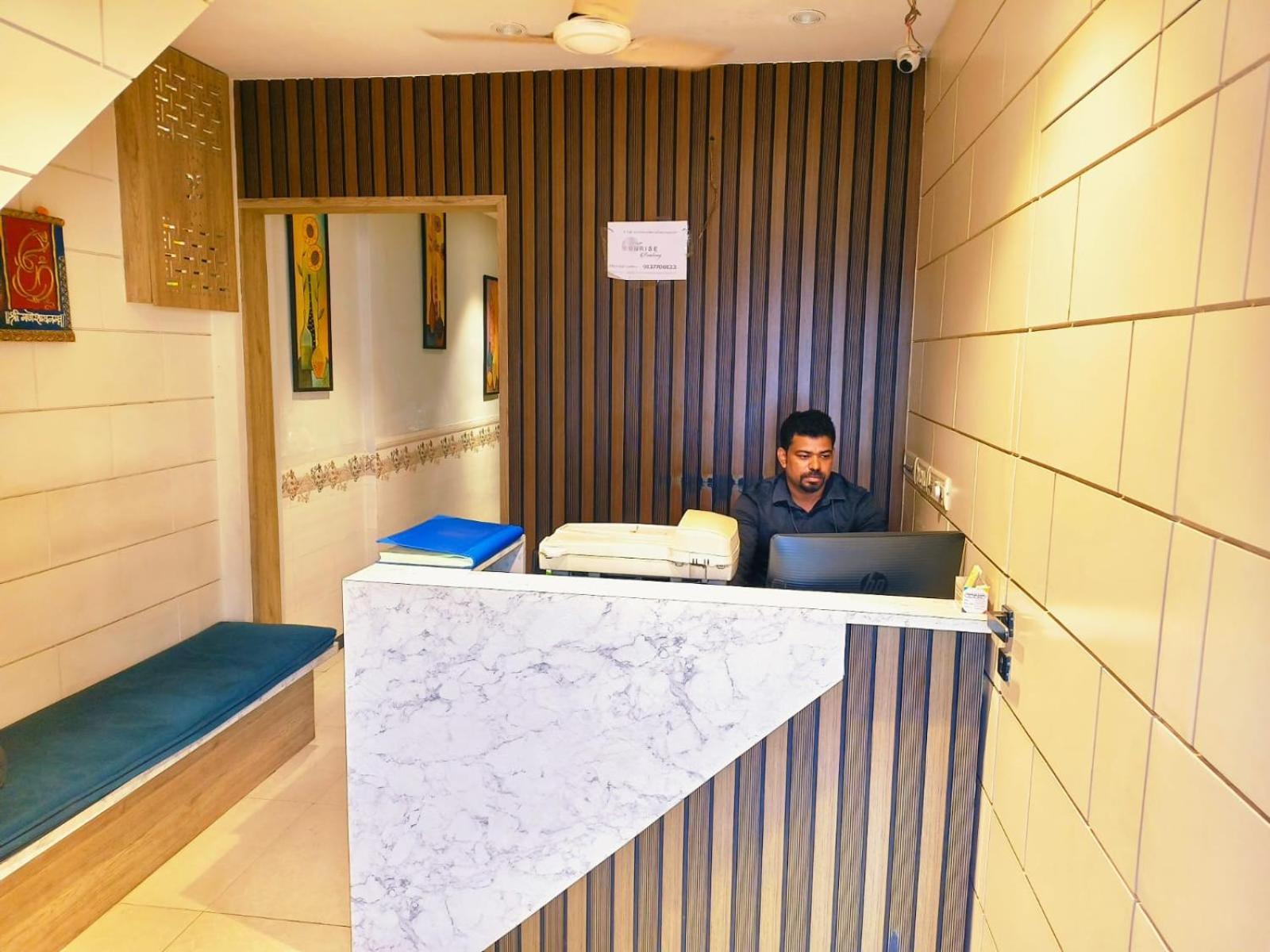 Hotel Sunrise Residency Mumbai Exterior photo